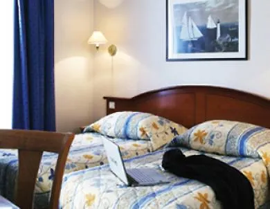 Otel De Geneve