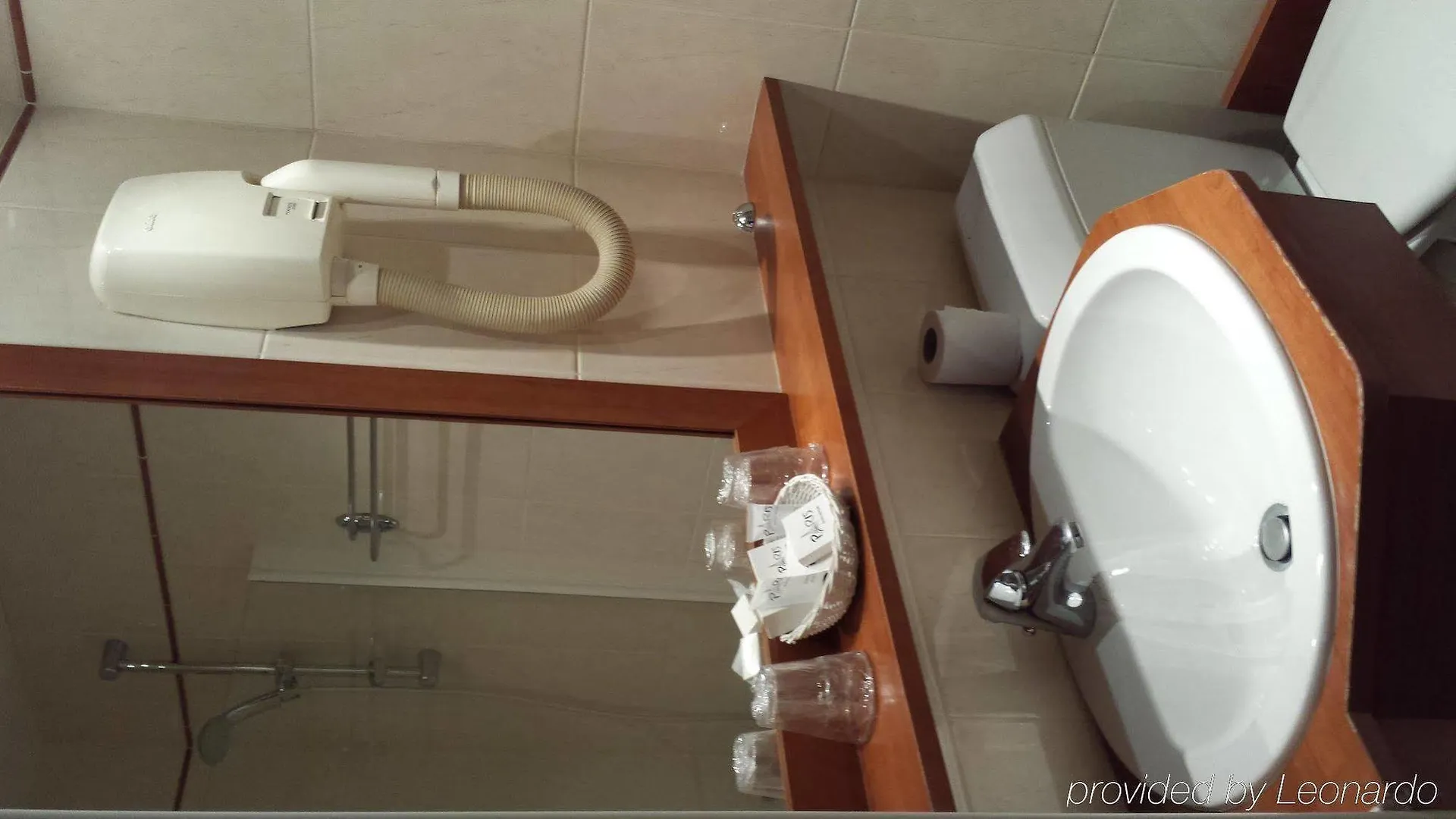 De Geneve Hotell